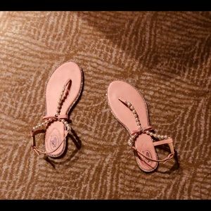 Meet your Posher, Monica